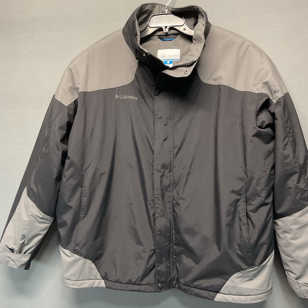 Columbia Men's Gray/Black Performance Jacket 2XL Waterproof Omni-Shield